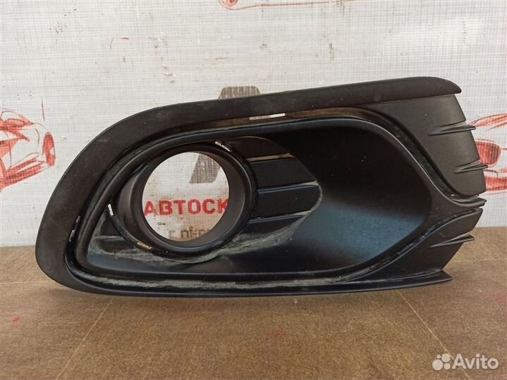 Накладка птф правая Renault Logan с 2014 года