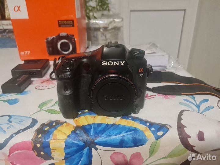 Зеркальный фотоаппарат Sony a77