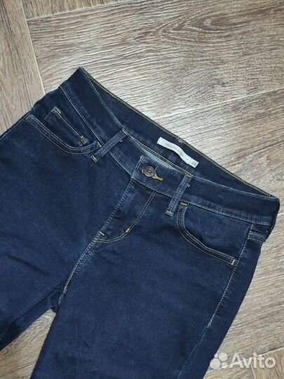 Джинсы Levi's 710 28