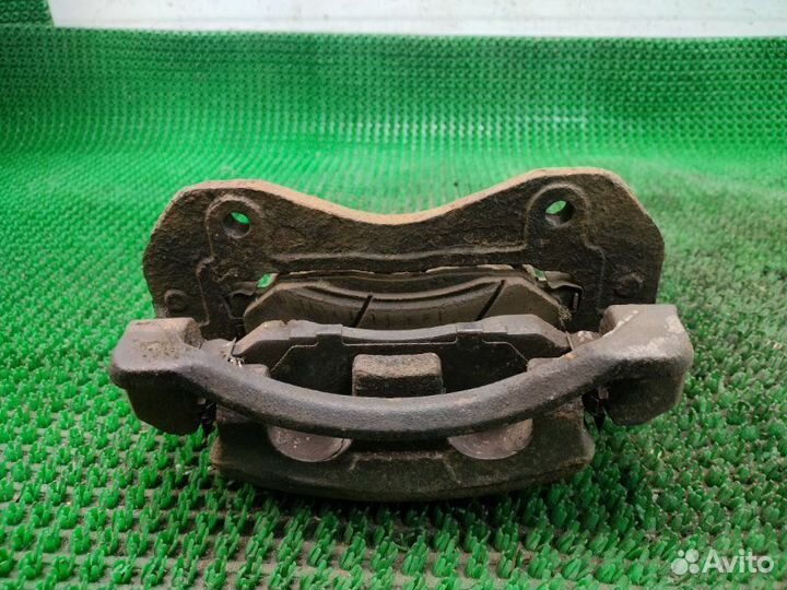 Суппорт передний левый Ssangyong Rexton Y200 D27DT