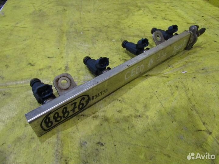 Топливная рампа Kia cee'd II 14г 88876