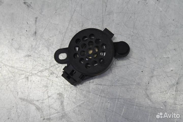 Динамик в торпедо Nissan Pathfinder R52