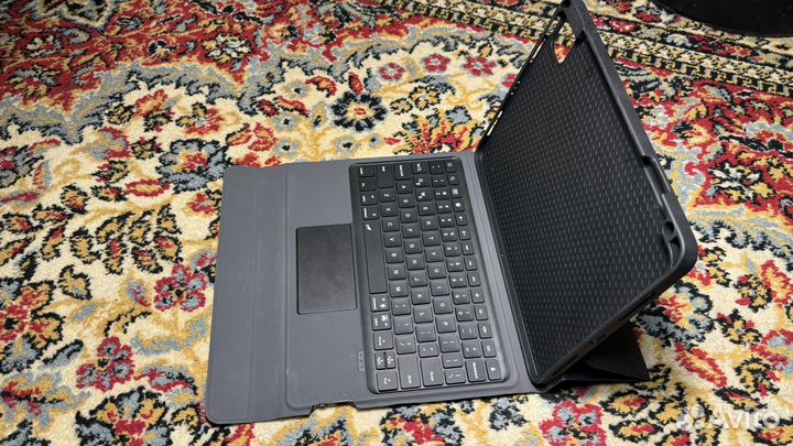 Чехол клавиатура для iPad pro 11