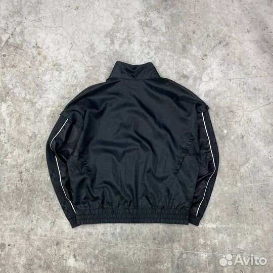 Ветровка Nike