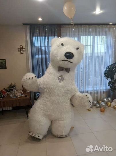 Белый мишка Снежок поздравление