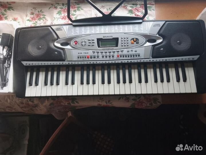 Синтезатор Bravis