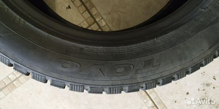 Toyo Observe G3-Ice 235/55 R17