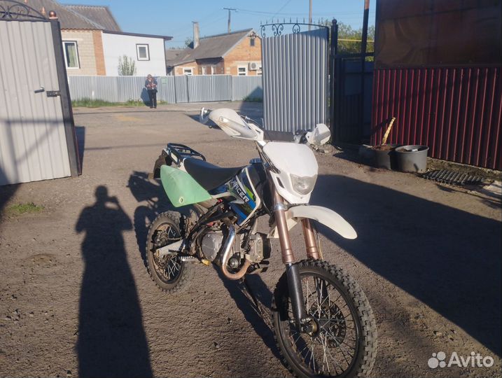 Продам Пит байк Recer 125 PE