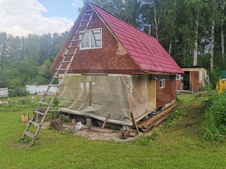 Дом 45 м² на участке 9 сот.