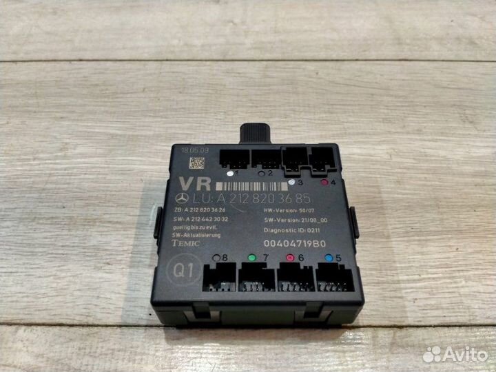 Блок управления дверьми передний правый