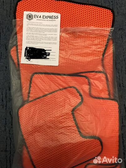 Автоковрики eva на LADA веста