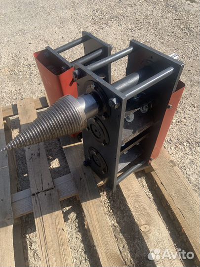 Веткоруб для минитрактора, измельчитель веток