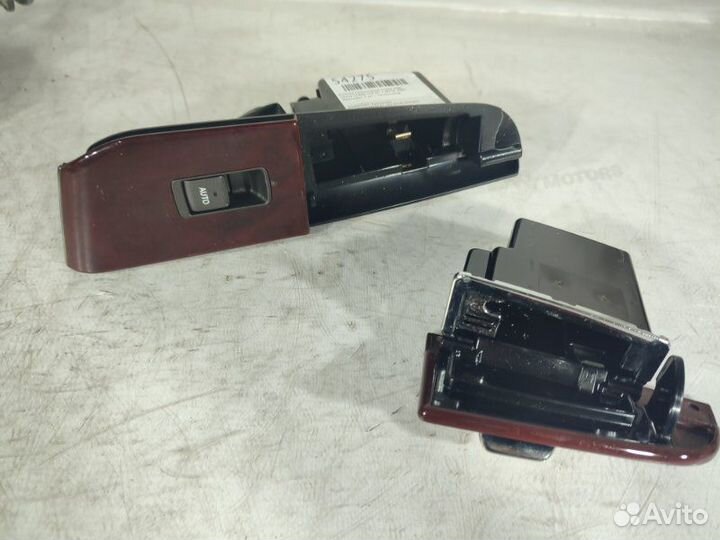 Кнопка стеклоподъемника задняя Lexus Ls460 USF40