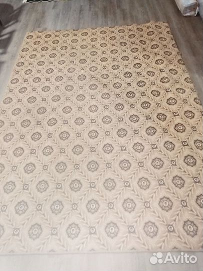 Продаю палас 285х205