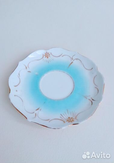 Антикварное блюдце