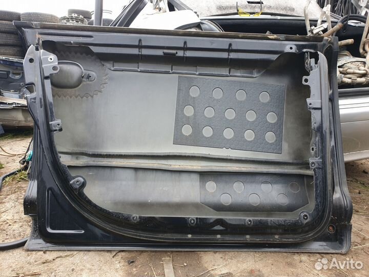 Дверь передняя левая vw touareg cayenne 955 957 z4