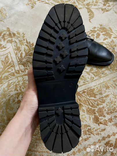 Ботинки женские