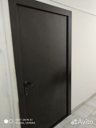 Дверь входная металлическая