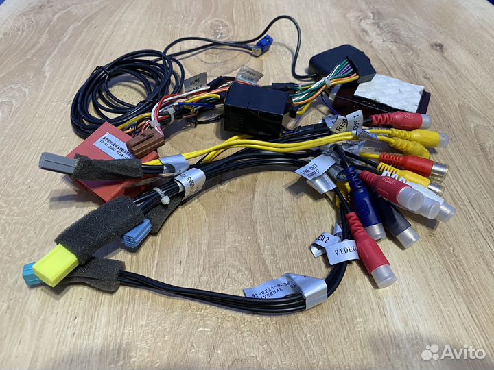 Штатная магнитола Mazda 3