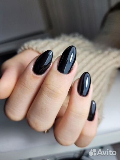 Мастер маникюра