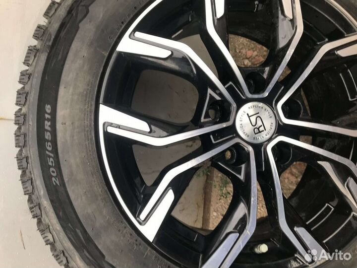 Nexen Winguard WinSpike 3 205/65 R16 95T