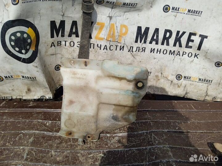 Бачок омывателя Dodge Intrepid 3.5 1999 (б/у)