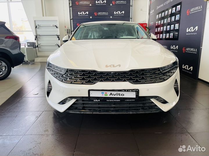 Kia K5 2.0 AT, 2022