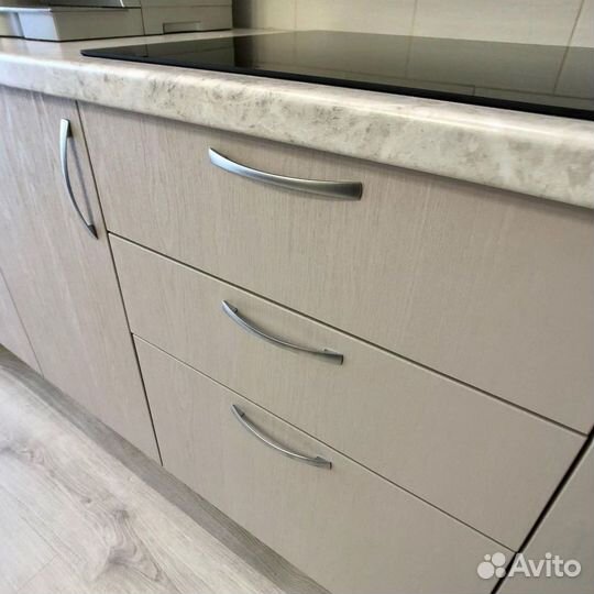 Кухонные гарнитуры