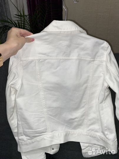 Джинсовая куртка