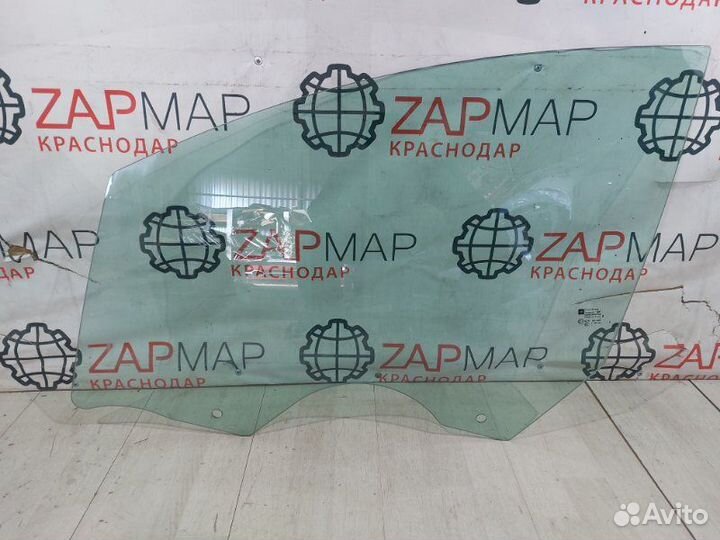 Стекло боковое