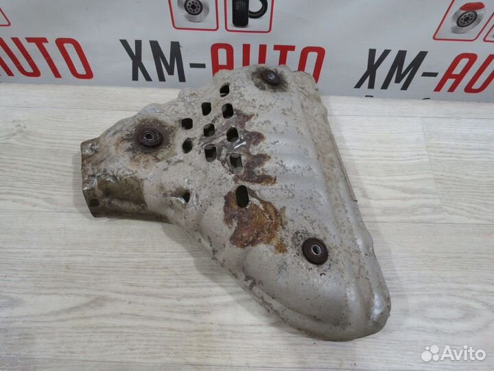 Экран тепловой Mitsubishi Outlander XL