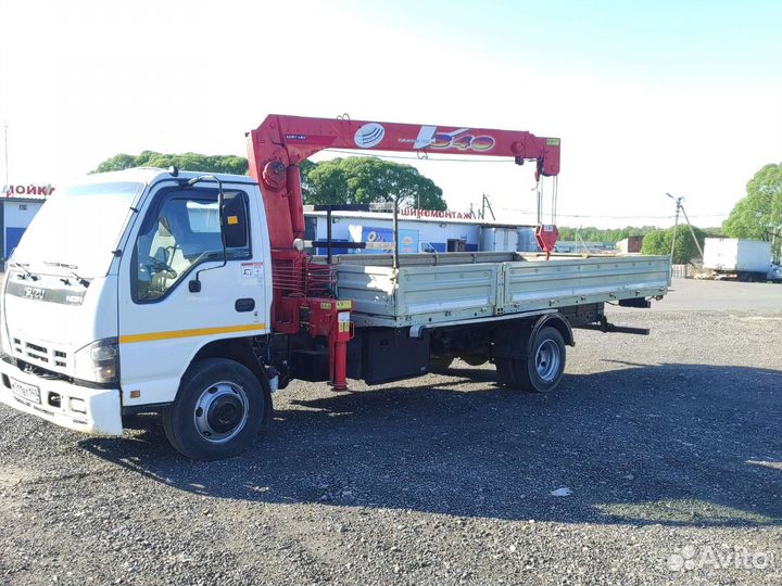 Isuzu NQR75R с КМУ, 2008