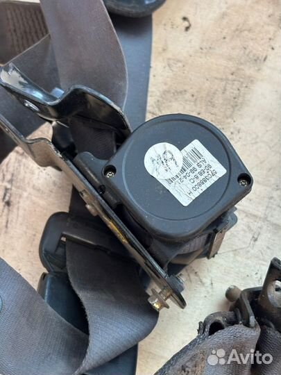 Ремень безопасности задний Rover 200 хэтчбек