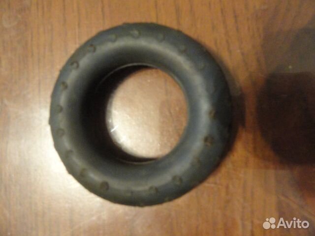 Резиновый ручной эспандер