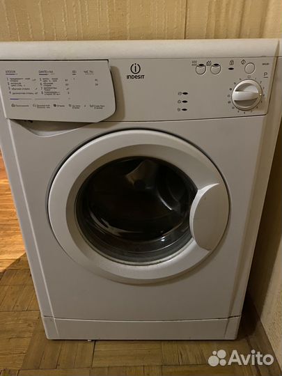 Стиральная машина Indesit WIU81 не работает