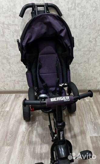 Трехколесный велосипед с родительской ручкой