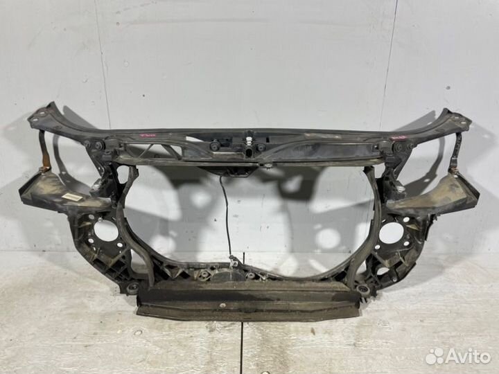 Передняя панель Audi A4 B7 2.0 ALT