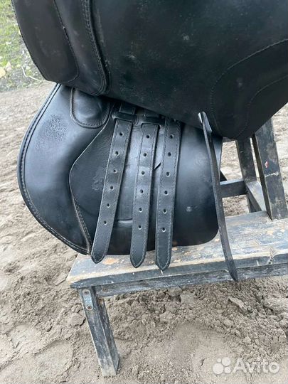 Продам 2 седла
