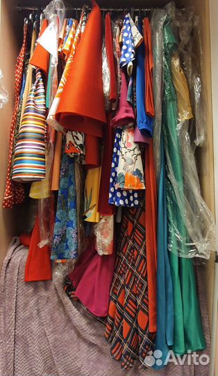 Аренда костюмов и платьев