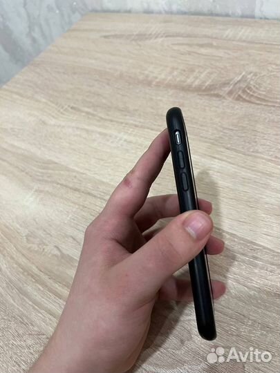 iPhone 8, 256 ГБ
