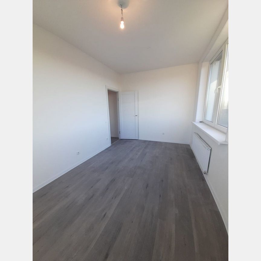 2-к. квартира, 58,4 м², 2/21 эт.