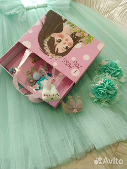 Платье нарядное