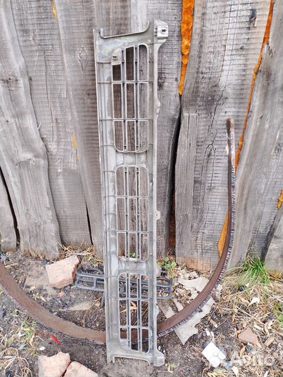 Решётка радиатора hino profia