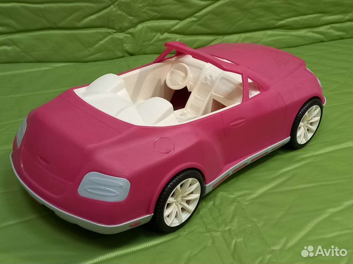 Машинка для кукол Барби