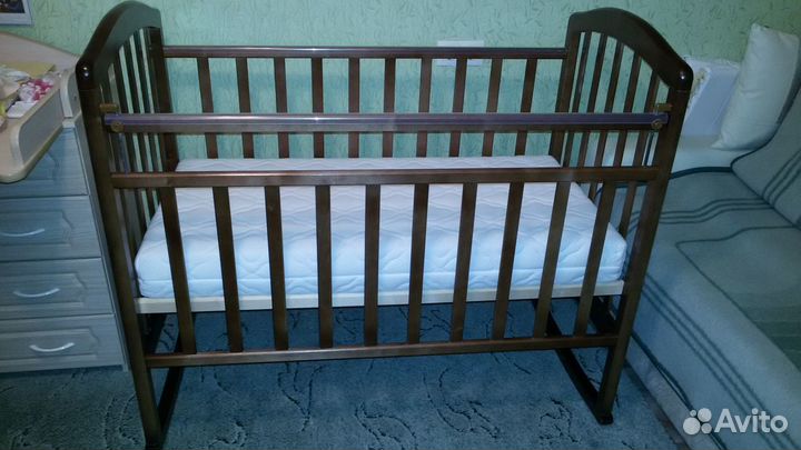 Кроватка с ортопедическим матрасом