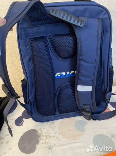 Школьный рюкзак