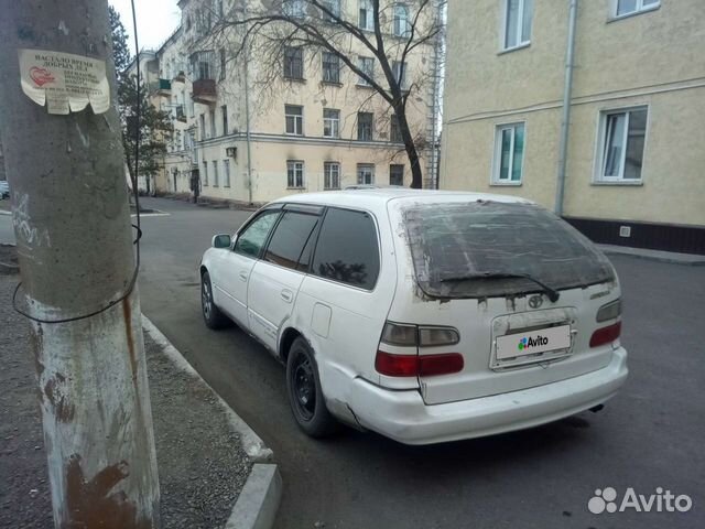 Toyota Corolla 1.6 AT, 1998, битый, 53 564 км