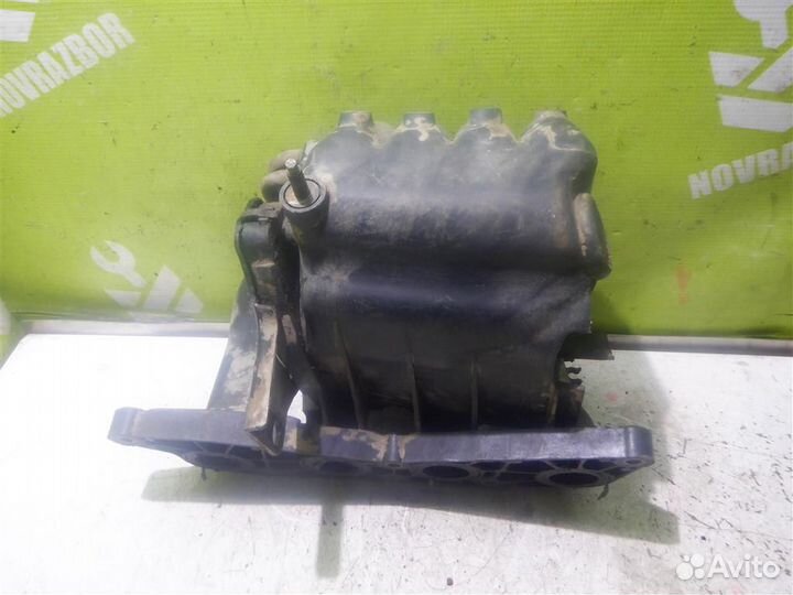 Коллектор впускной Рено Кенгу Кангу