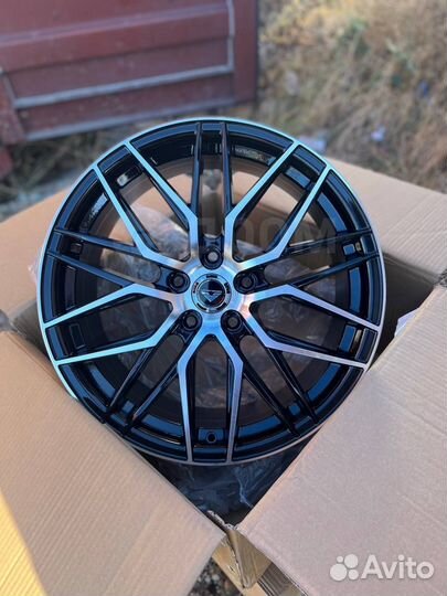 Диск литой HRE Performance R18 5*114.3