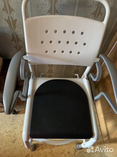 Кресло-стул с санитар. оснащением Rebotec Германия